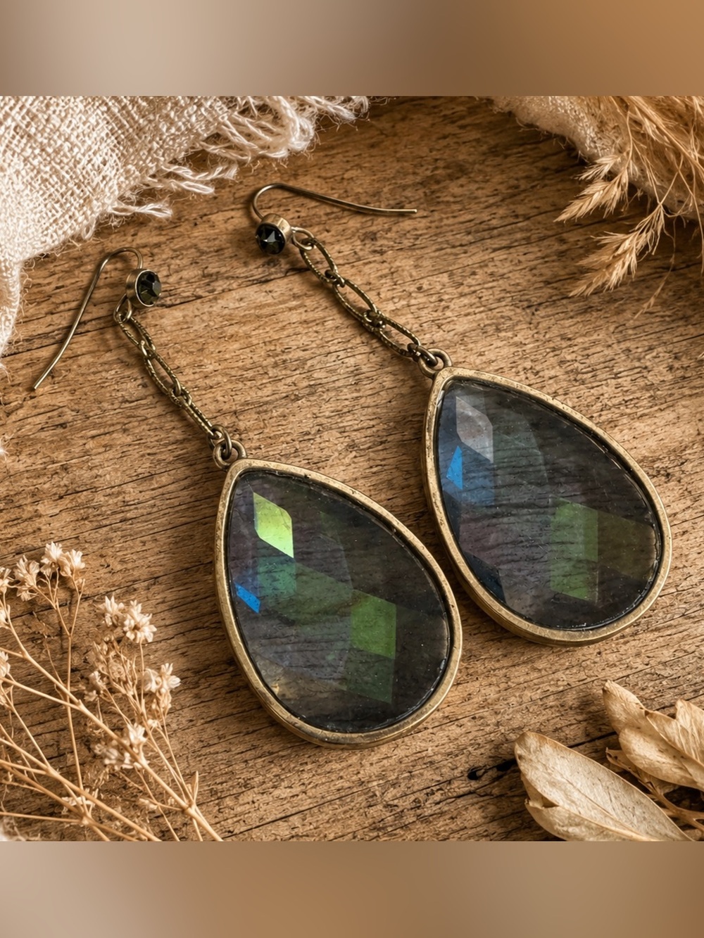 Oval Drop Green Iridescent‎ Mirror Beaded Earrings